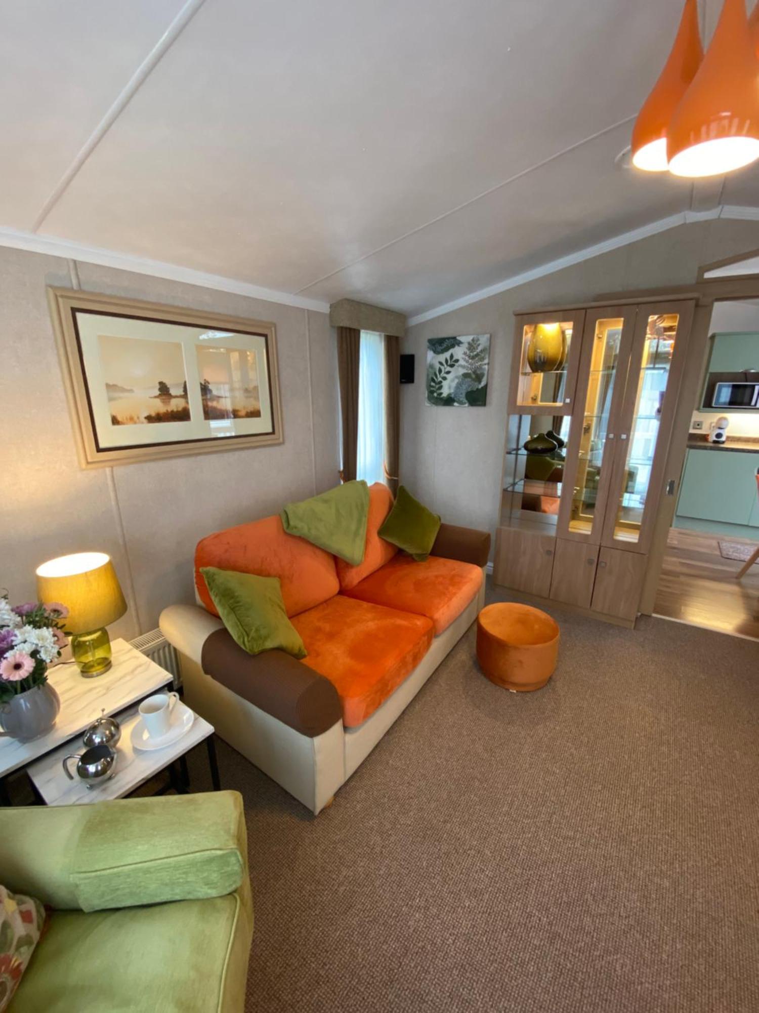 Red Squirrel Lodge Sandown Dış mekan fotoğraf