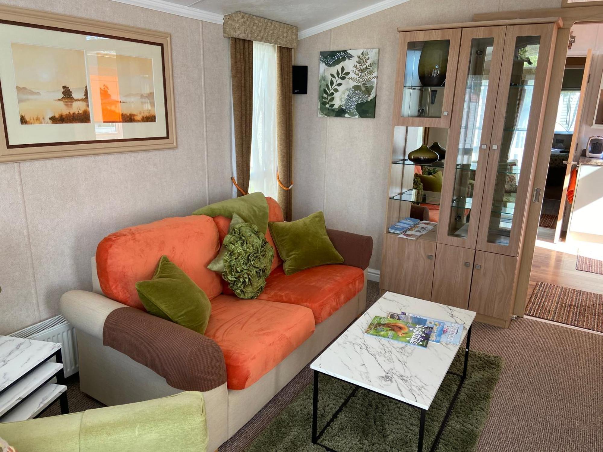 Red Squirrel Lodge Sandown Dış mekan fotoğraf